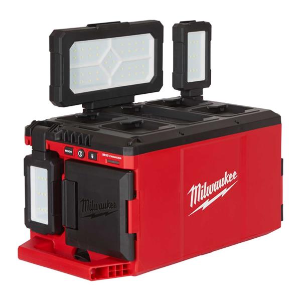 Milwaukee M18 Packout Area Light & Charger (110V) M18POALC-0 (Body Only)