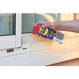 WD-40 Specialist High Performance Silicone Lubricant Spray 400ml
