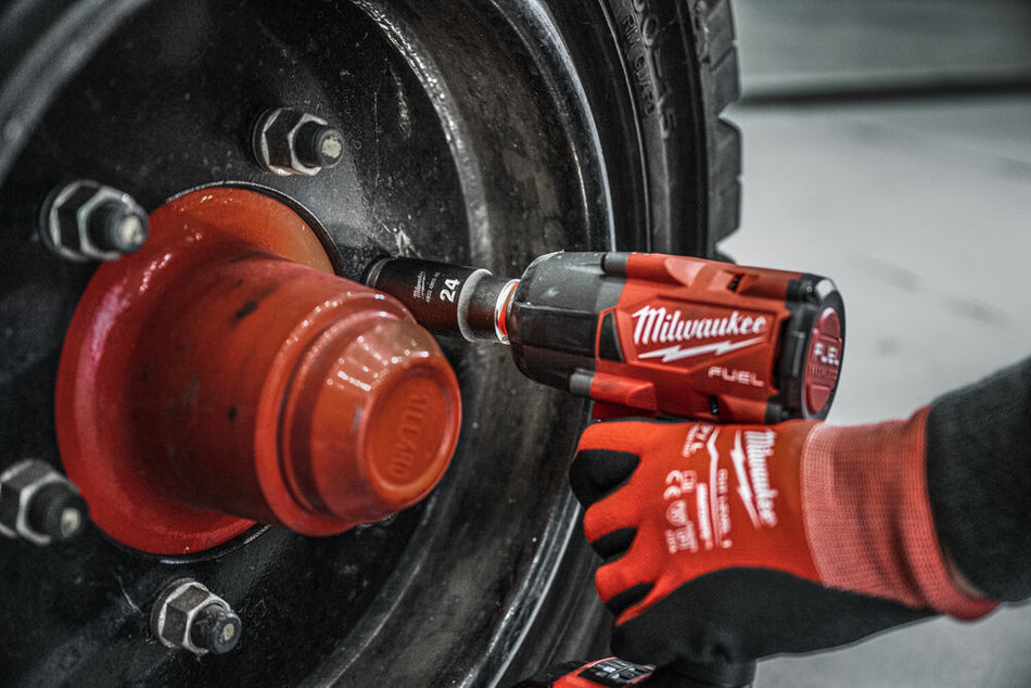 Milwaukee 28mm 3/4" ShockWave Impact Duty Drive Deep Impact Socket 4932480387