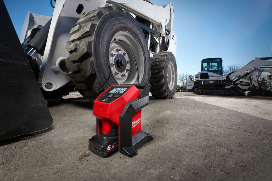 Milwaukee M12 Tyre Inflator Sub Compact M12BI-0 (Body Only)